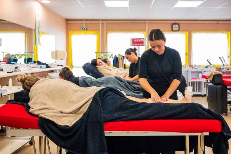 lycee-montbareil-guingamp-soin-corps-4