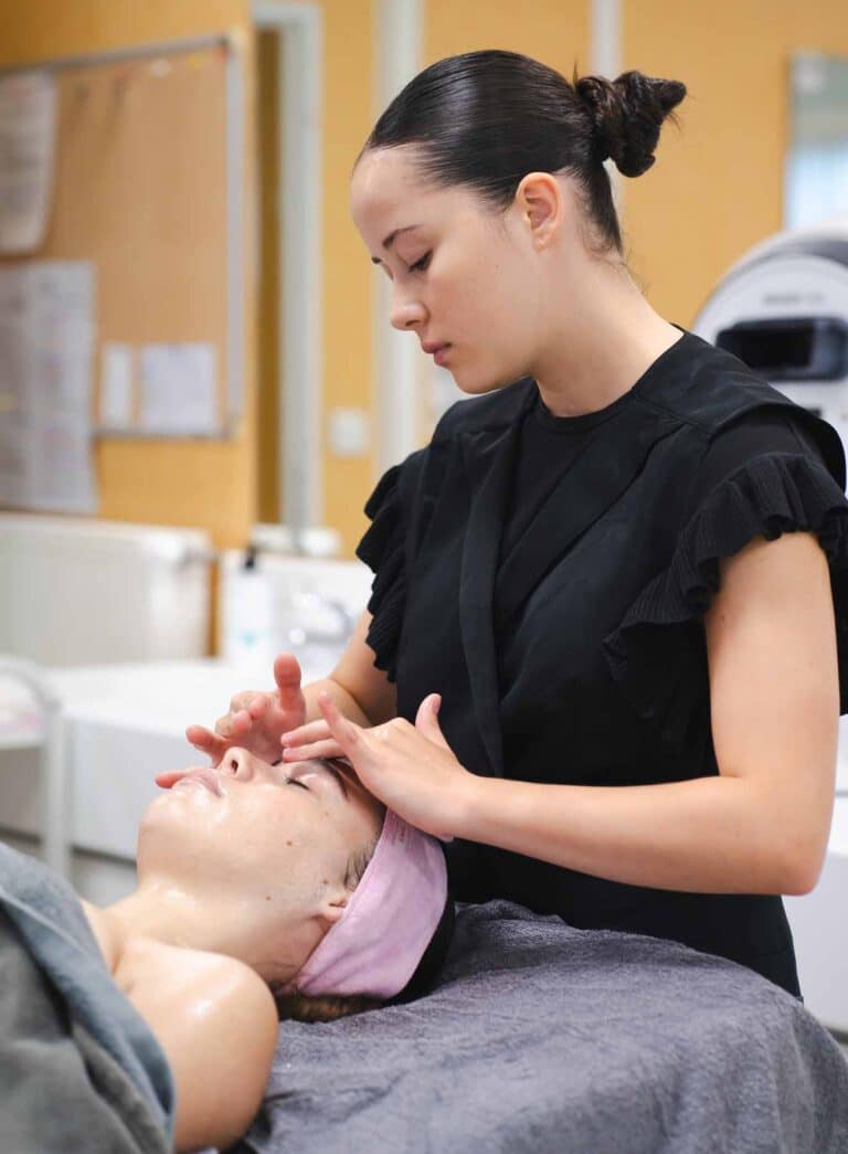 lycee-montbareil-guingamp-soin-visage-5